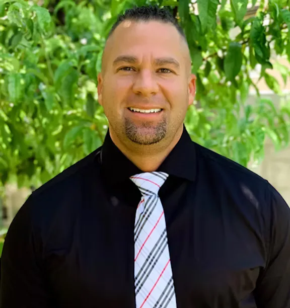 Devin Dutson, LCSW, founder and therapist in Orem, Utah